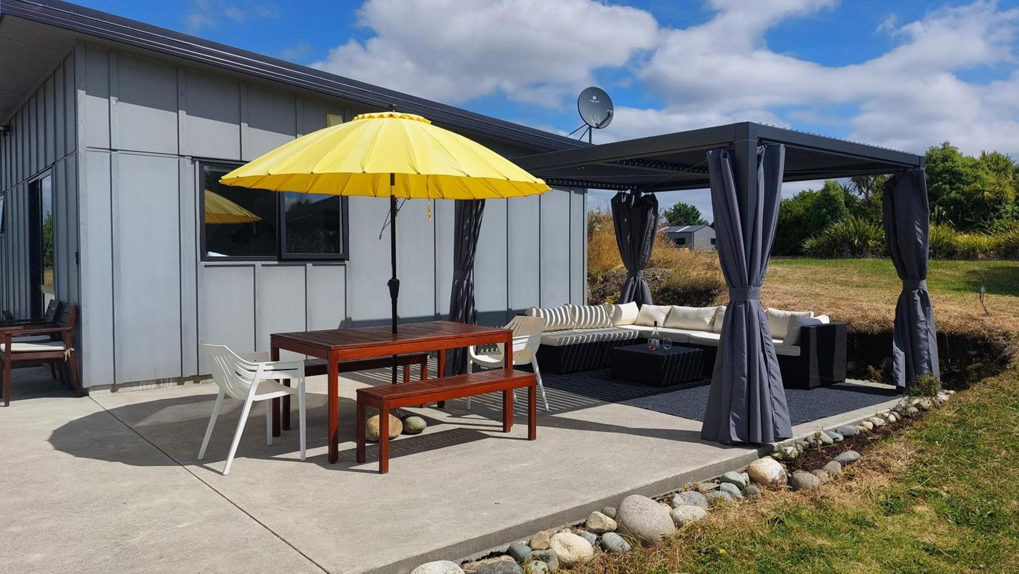 The Tui Studio - Te Anau Holiday Studio Exterior foto